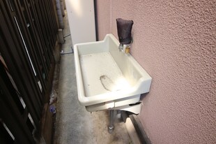 服部豊町2丁目貸家の物件外観写真